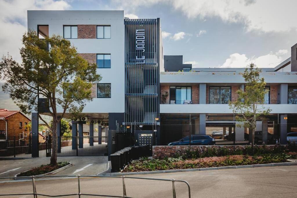 2 Bed Luxury Flat - George Mountain View With Pool Apartment Exterior foto