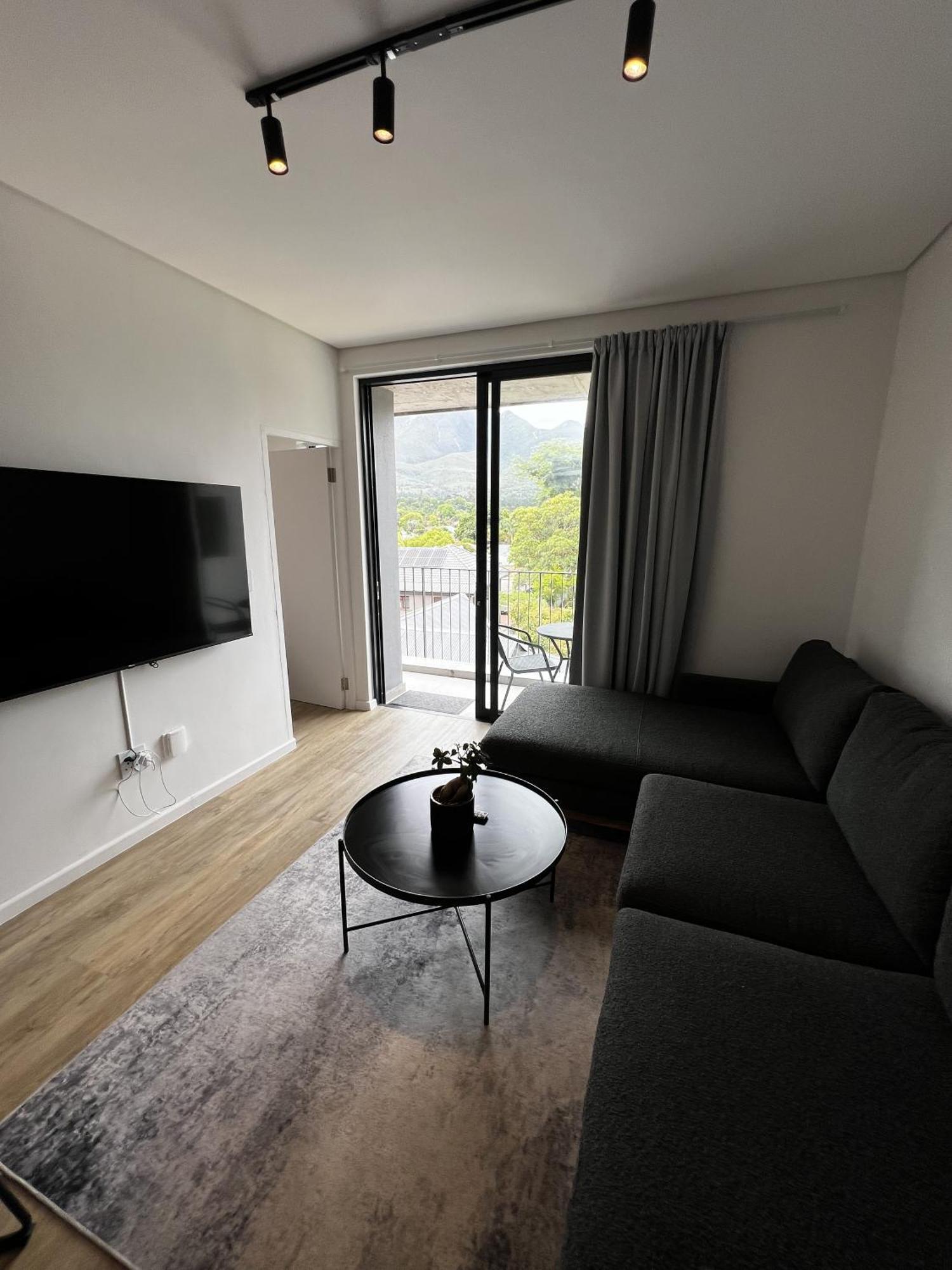 2 Bed Luxury Flat - George Mountain View With Pool Apartment Exterior foto