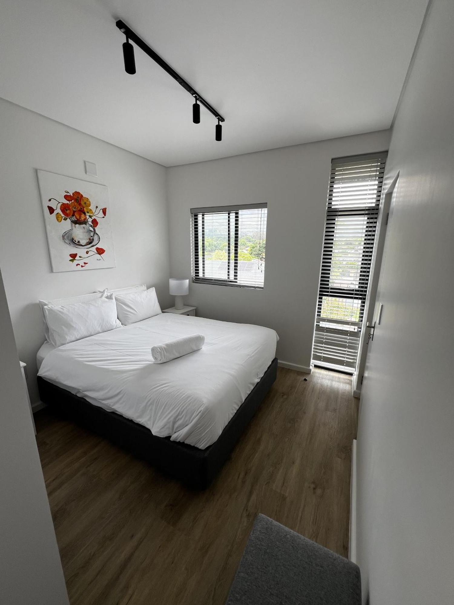 2 Bed Luxury Flat - George Mountain View With Pool Apartment Exterior foto